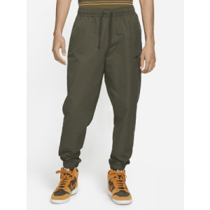 Спортивні штани Nike M Nsw Spe Wvn Ul Cuff Pant DD5310-355 M Темно-зелені (195238998455) краща модель в Вінниці