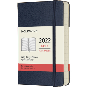 купить Ежедневник Moleskine 2022 9 х 14 см 400 страниц Сапфир (8056420855647)